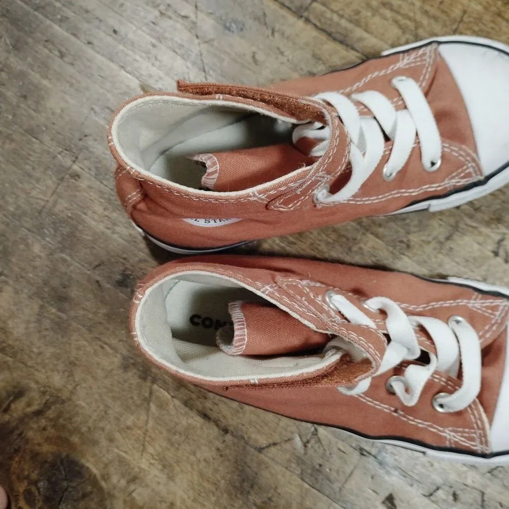 Converse All Star Youth Infant Sz 10 Sneakers Shoes High Top Brown Elastic Laces